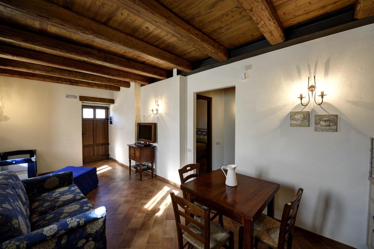 Borgotufi Albergo Diffuso Castel del Giudice 外观 照片