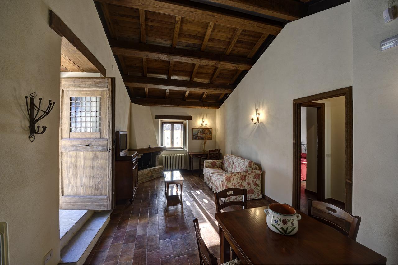 Borgotufi Albergo Diffuso Castel del Giudice 外观 照片