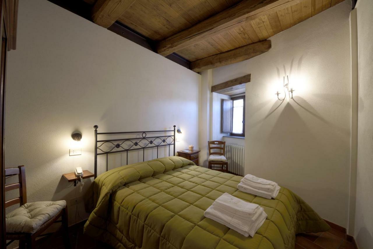 Borgotufi Albergo Diffuso Castel del Giudice 外观 照片