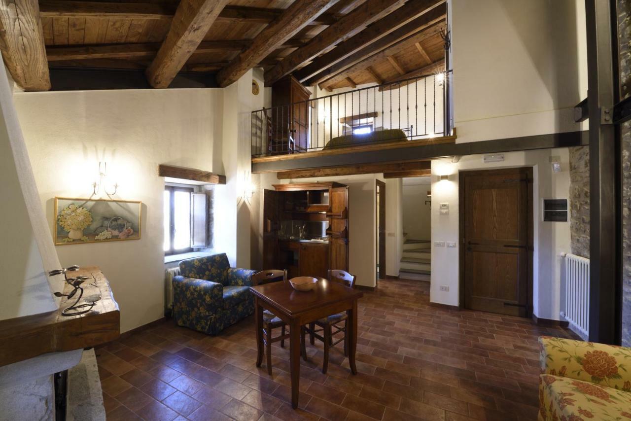 Borgotufi Albergo Diffuso Castel del Giudice 外观 照片